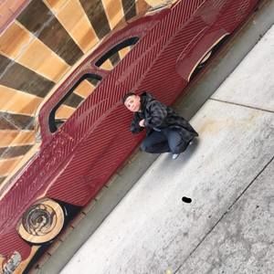 Meet your Posher, Caine